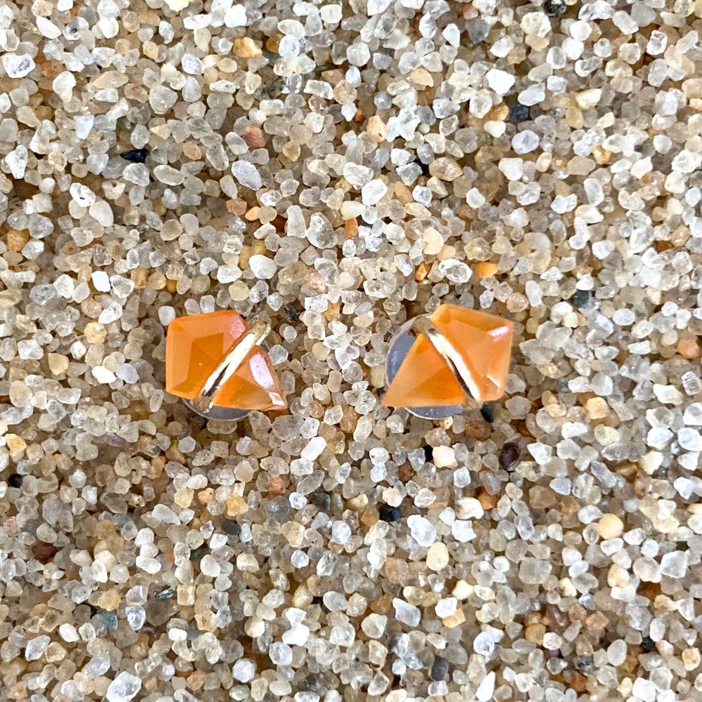 18K Gold Kite Post Earrings